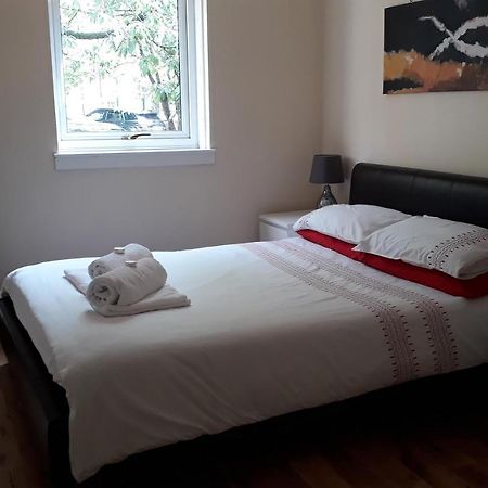 Bright City Centre House - Private Garden & Parking! Villa Glasgow Buitenkant foto