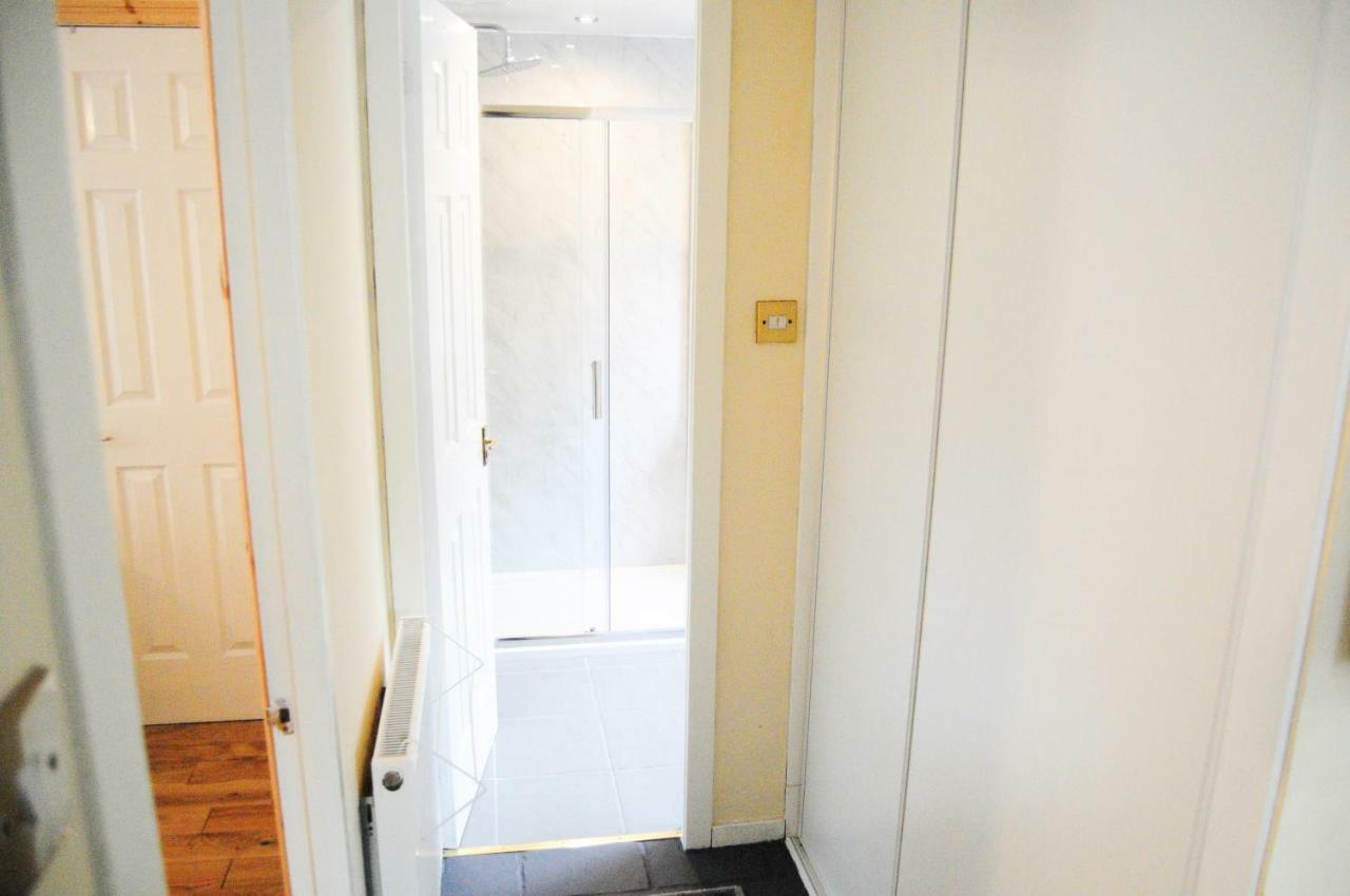 Bright City Centre House - Private Garden & Parking! Villa Glasgow Buitenkant foto