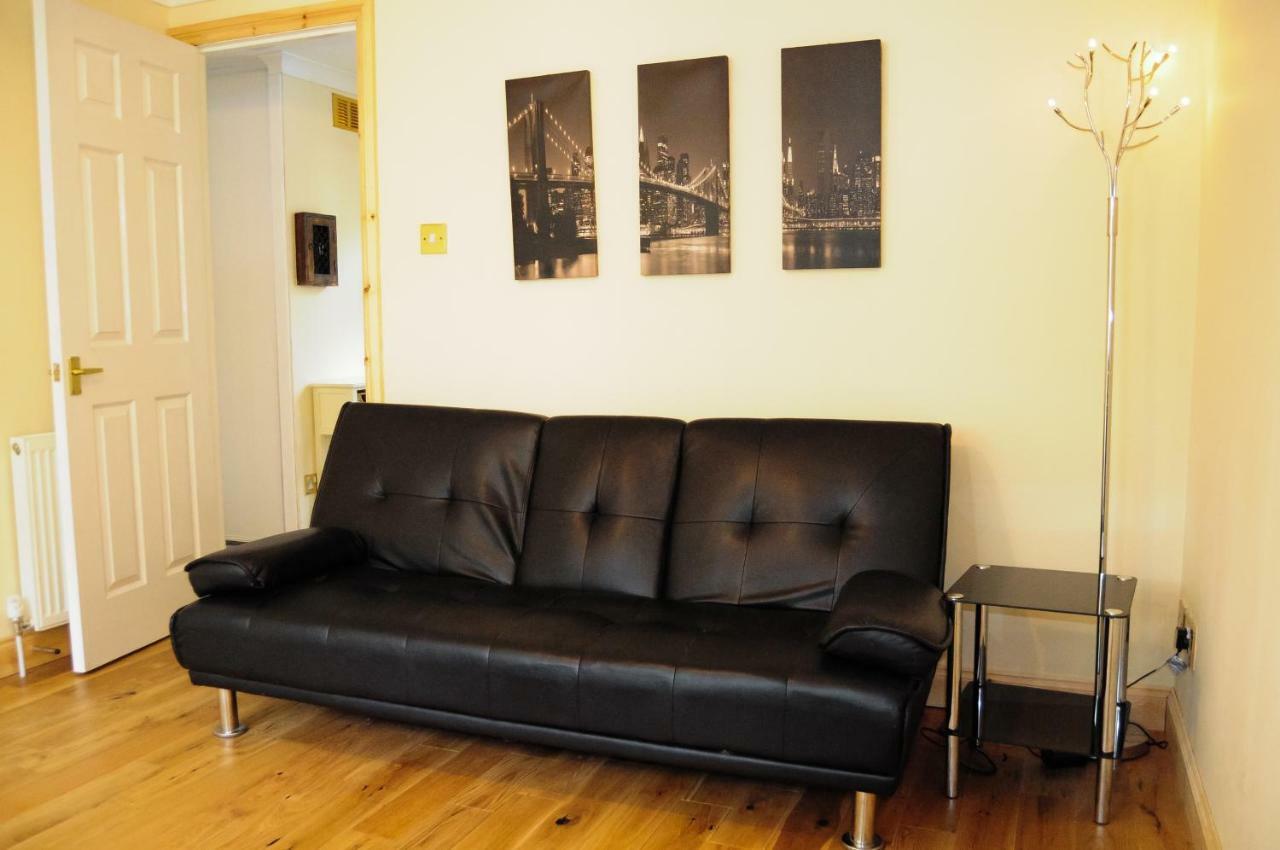Bright City Centre House - Private Garden & Parking! Villa Glasgow Buitenkant foto